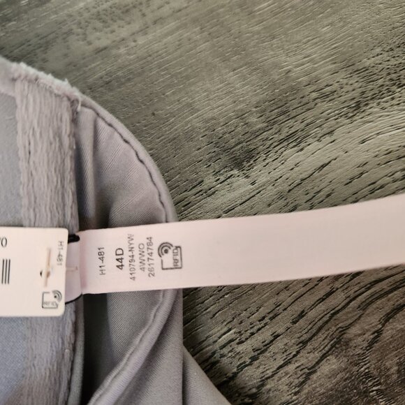 NWT Victoria's Secret Body by Victoria Racerback Perfect Coverage Bra - Size 44D - Picture 8 of 12